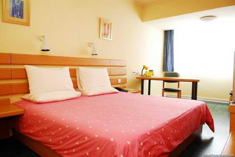 Home Inn Tianjin Weijin Road Tianjin University Exteriör bild